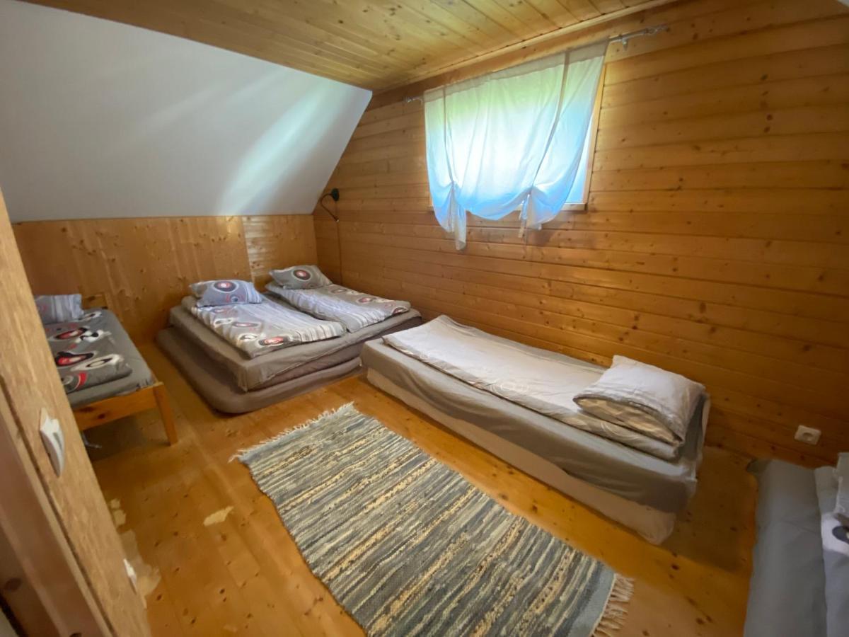 Mooni Cottage Pärnu Esterno foto