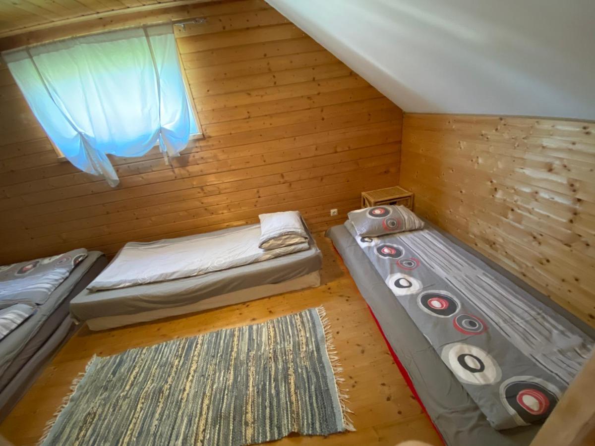 Mooni Cottage Pärnu Esterno foto